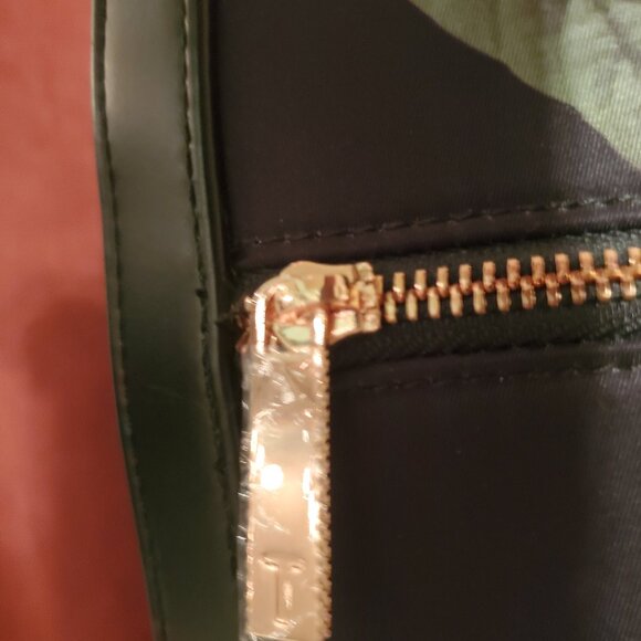 Ted Baker, juliia, carryon - Picture 5 of 7